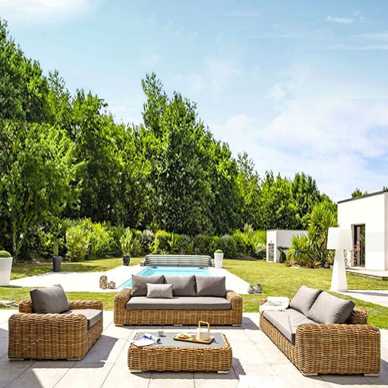 Outdoor Furniture On Sale - Set Sofa Rotan PE Taman Luar
